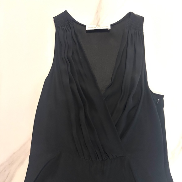 Amanda Uprichard Deep V- Black Silk Draped Wrap Top Size Small - Picture 5 of 6